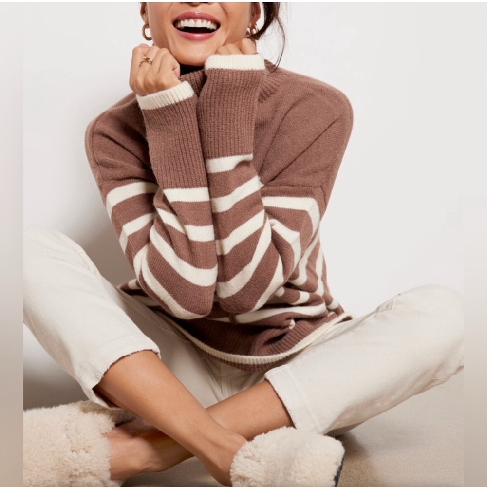Striped Knit Pullover Sweater - Picture 4 of 4